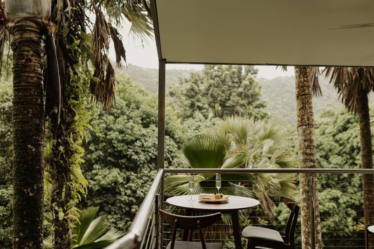 mist at Cape Tribulation Villa Exterior foto