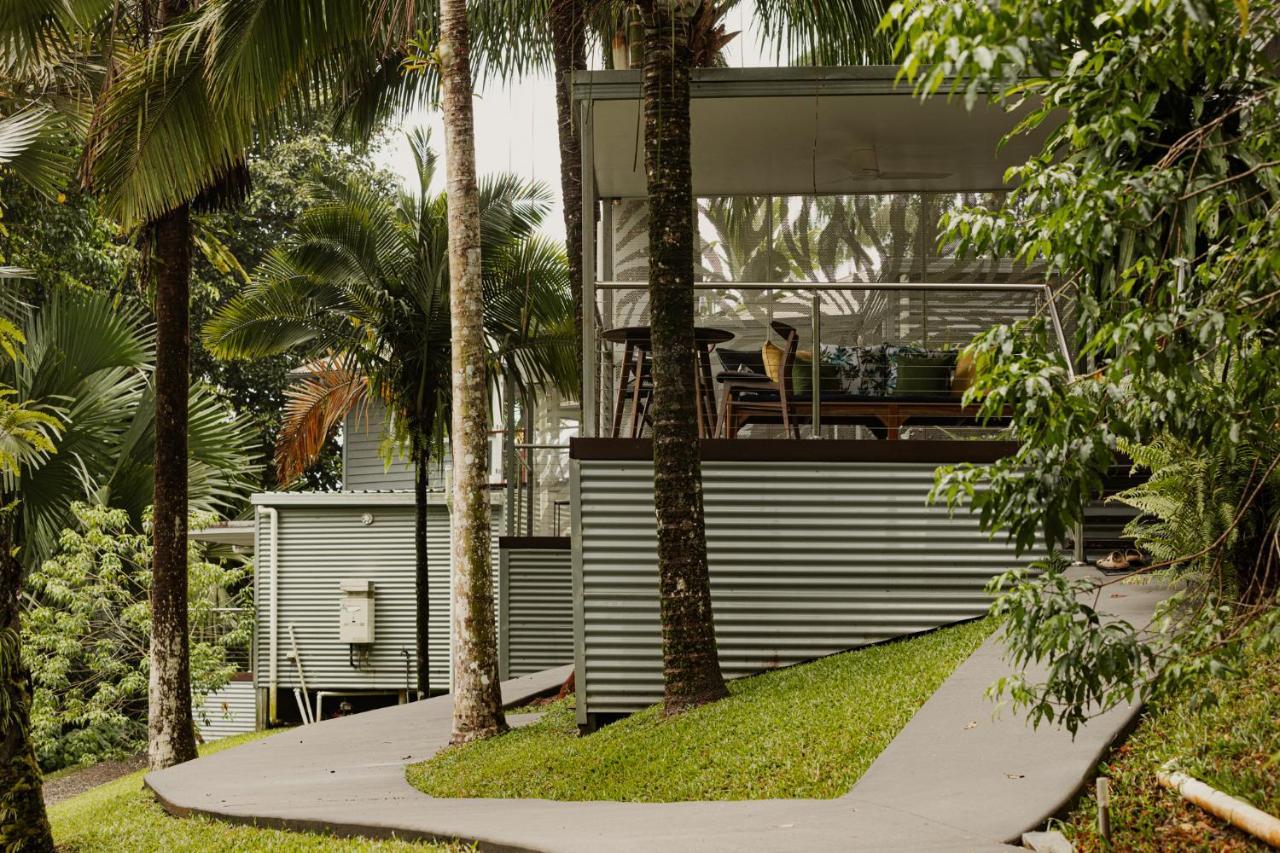 mist at Cape Tribulation Villa Exterior foto